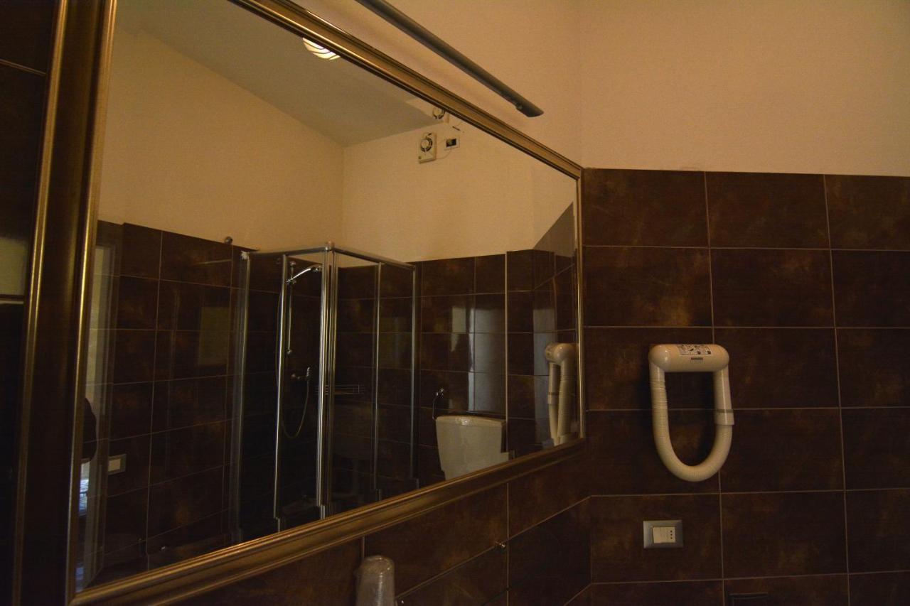 Hotel Orly Cesenatico Luaran gambar