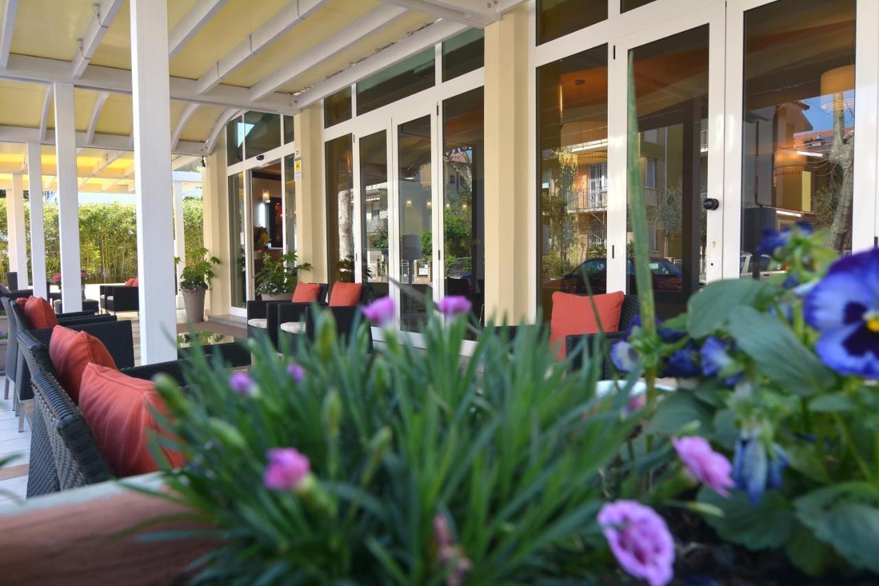 Hotel Orly Cesenatico Luaran gambar
